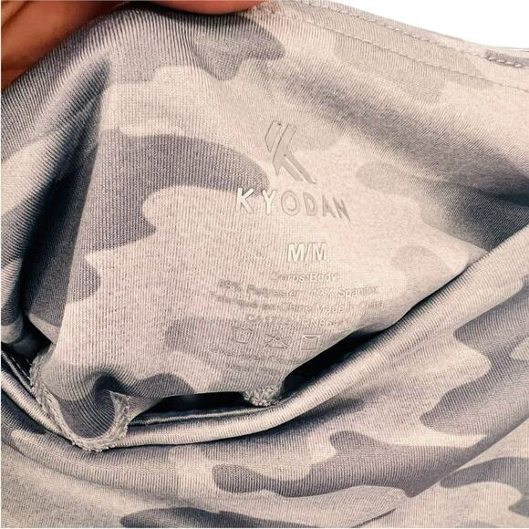 Kyodan Legging Women's Grey Camo High Waisted Workout Gym Wear Medium - Picture 2 of 5